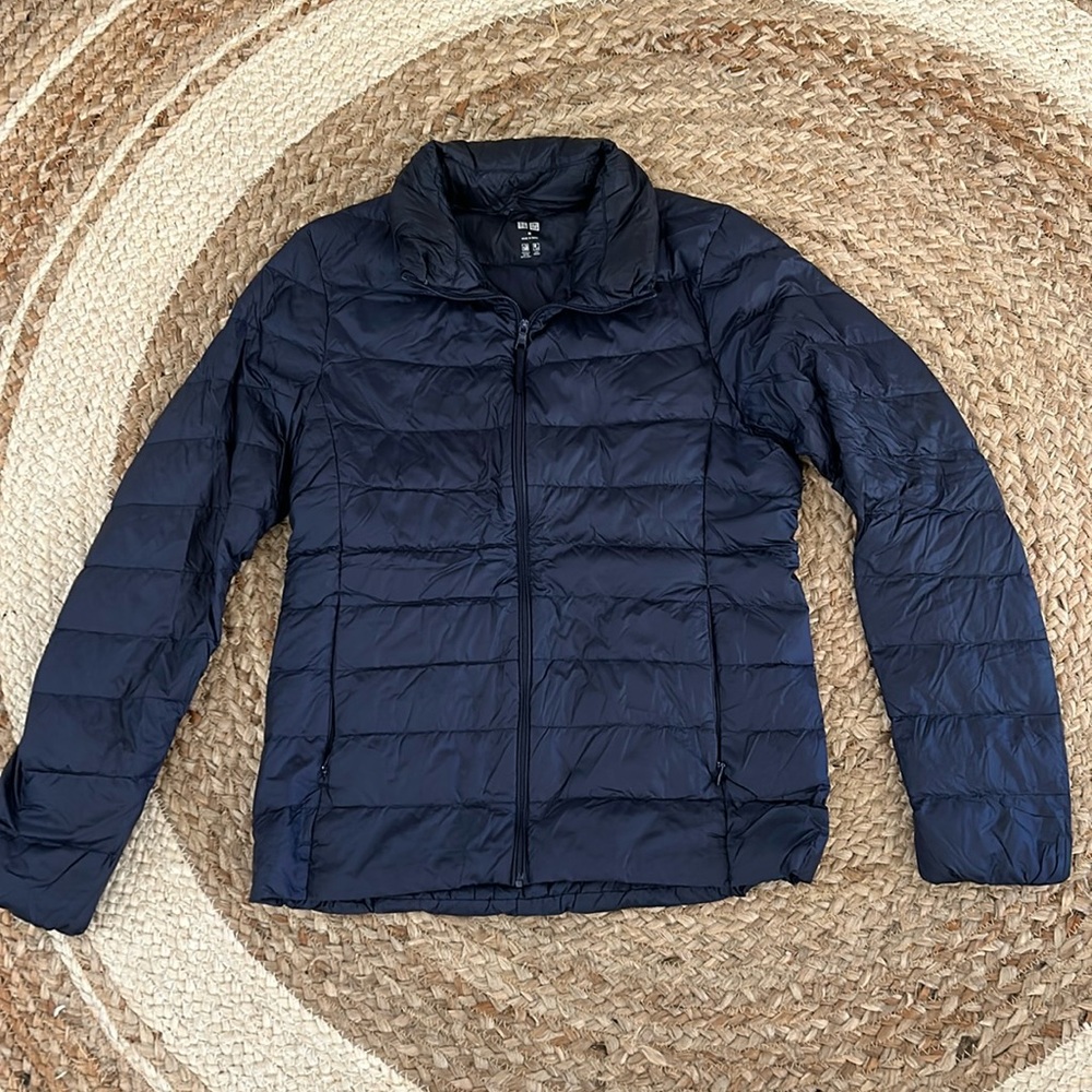 Women’s Uniqlo puffer jacket